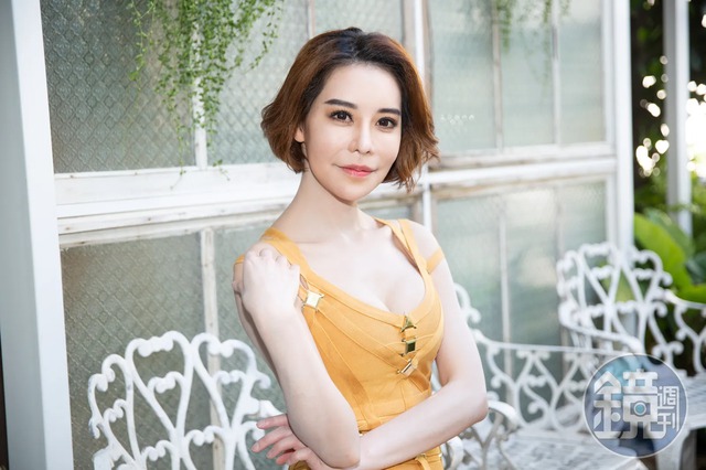 Tư Dung - nữ hoàng nghiện dao kéo với hơn 60 ca phẫu thuật
