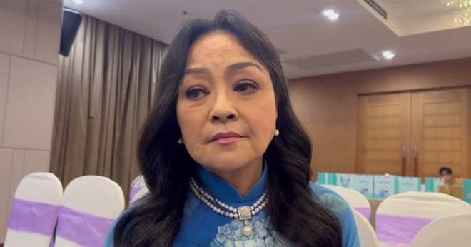 Danh ca Hương Lan chia sẻ quan điểm nghề nghiệp