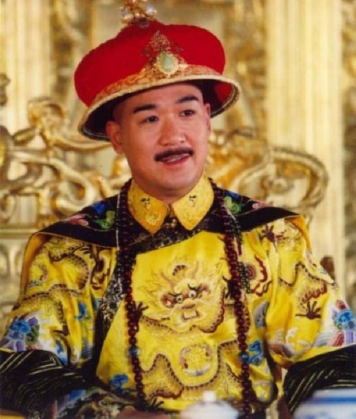 Trương Quốc Lập vai Càn Long