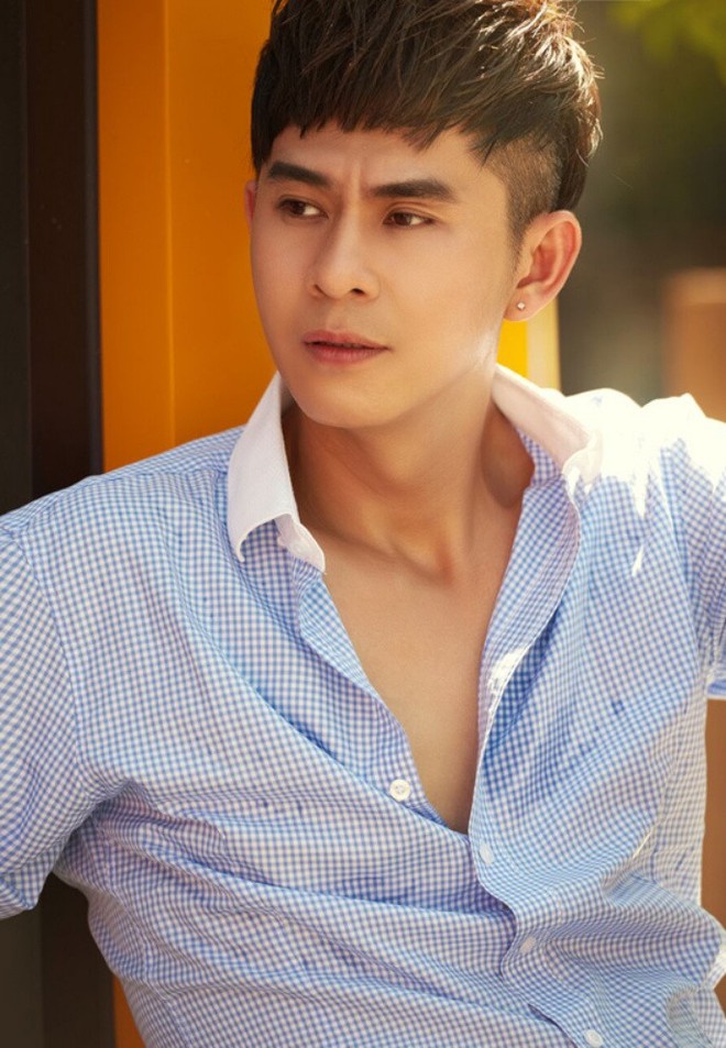 Nam ca sĩ tái xuất trên sân khấu âm nhạc