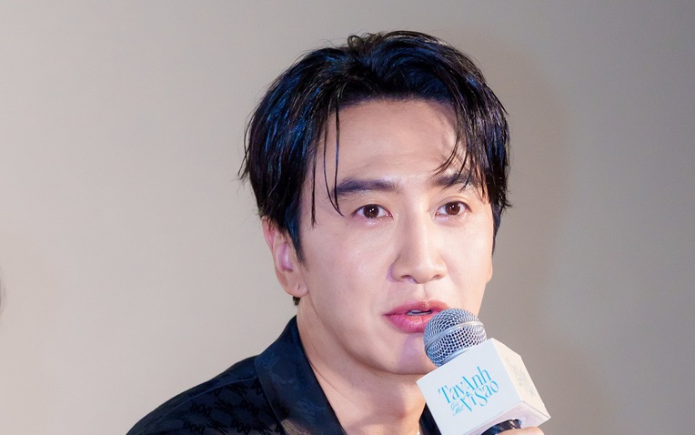 Lee Kwang Soo tại buổi ra mắt phim