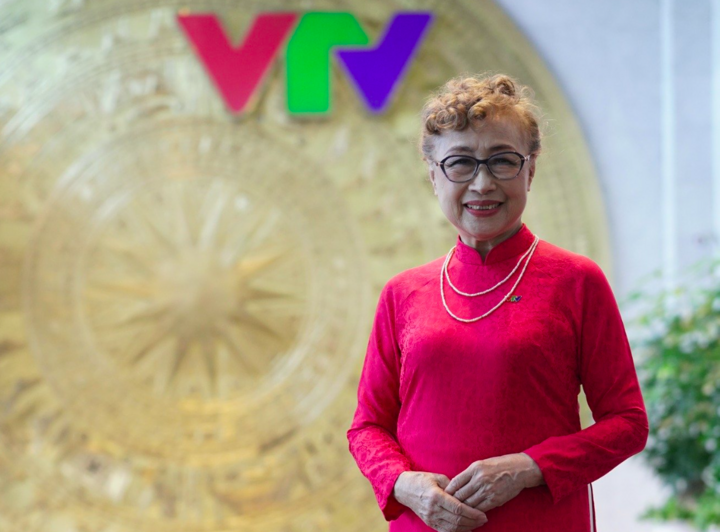 NSƯT Kim Tiến trong quá trình làm việc tại VTV