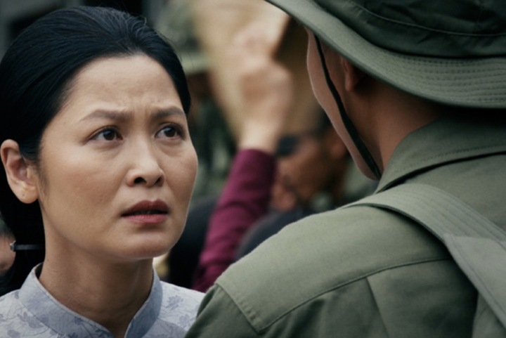 Đinh Thúy Hà đóng phim 'Mưa đỏ'