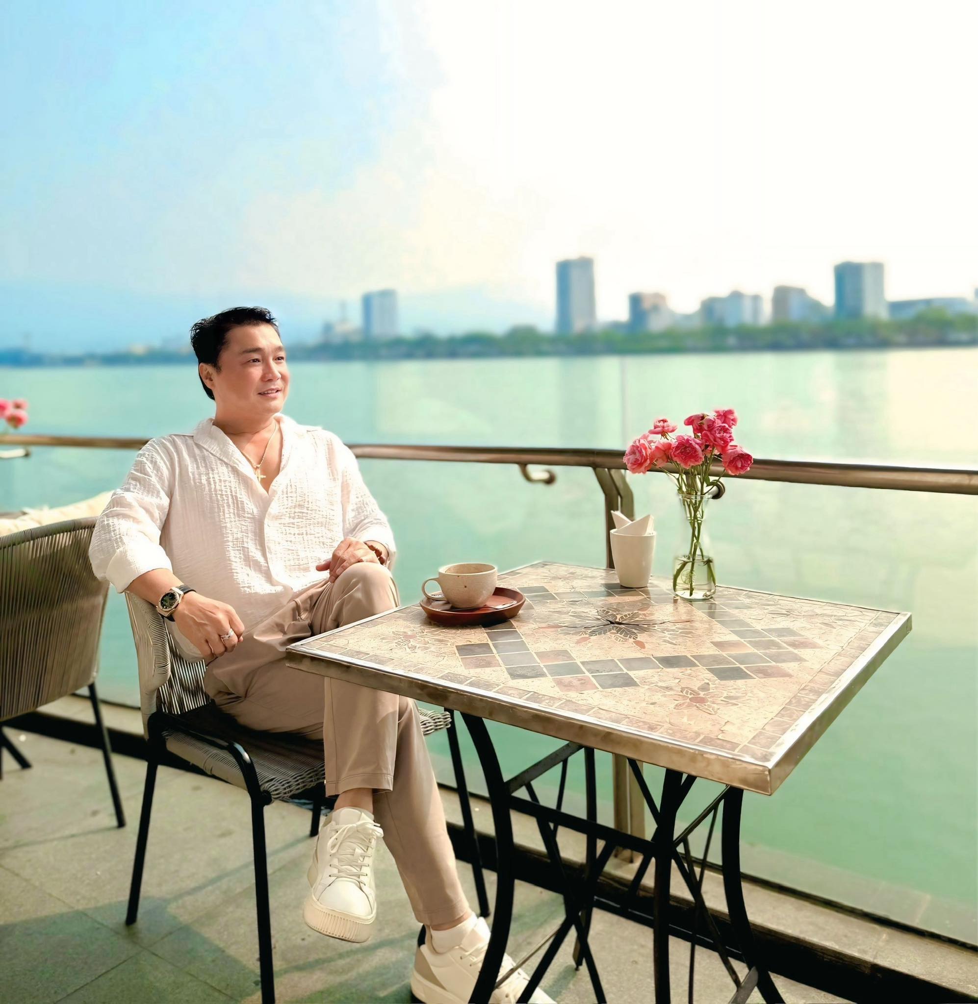 Lý Hùng hiện tại phong độ