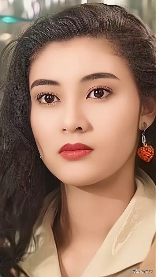 Có 1 nàng hậu 'đáng sợ' khiến giới phu nhân hào môn nhấp nhổm không yên- Ảnh 6.