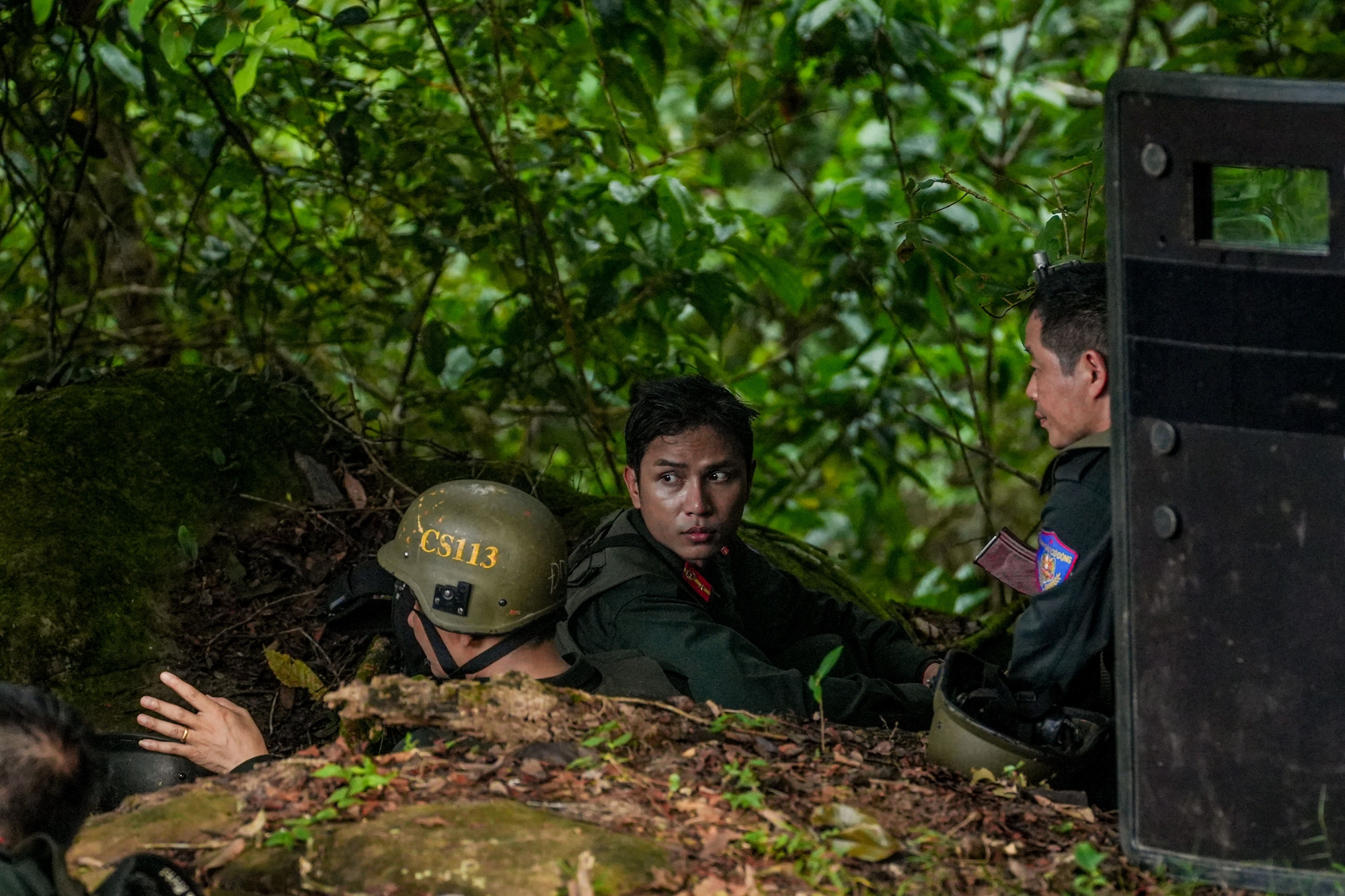 Tăng Duy Tân nhập viện- Ảnh 6. Nghệ sĩ tự hào sau giây phút chiến đấu khắc nghiệt