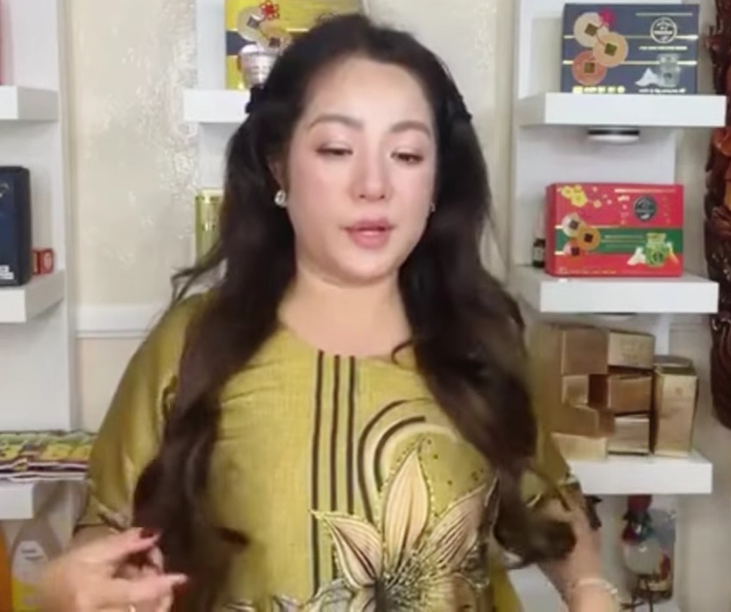 Ảnh minh họa Thúy Nga Ảnh chân dung Thúy Nga