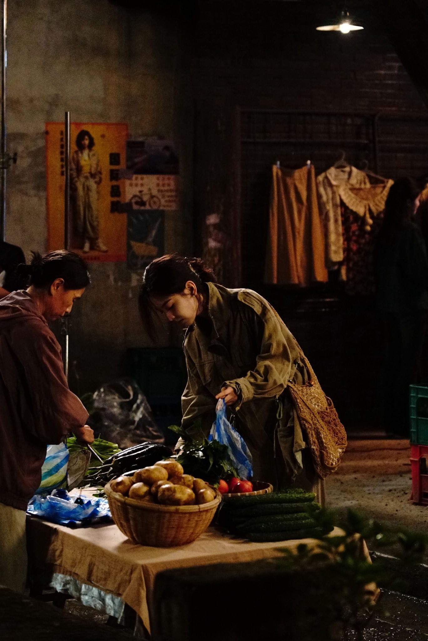 Yêu mỹ nhân này là sai thì cuộc đời này không ai cần đúng: Đẹp đến nỗi cả thế giới phải tương tư- Ảnh 9. Yêu mỹ nhân này là sai thì cuộc đời này không ai cần đúng: Đẹp đến nỗi cả thế giới phải tương tư- Ảnh 9.