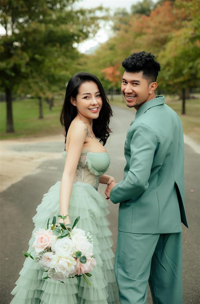 Ngân 98 và Lương Bằng Quang đã có 7 năm bên nhau, chưa tổ chức đám cưới