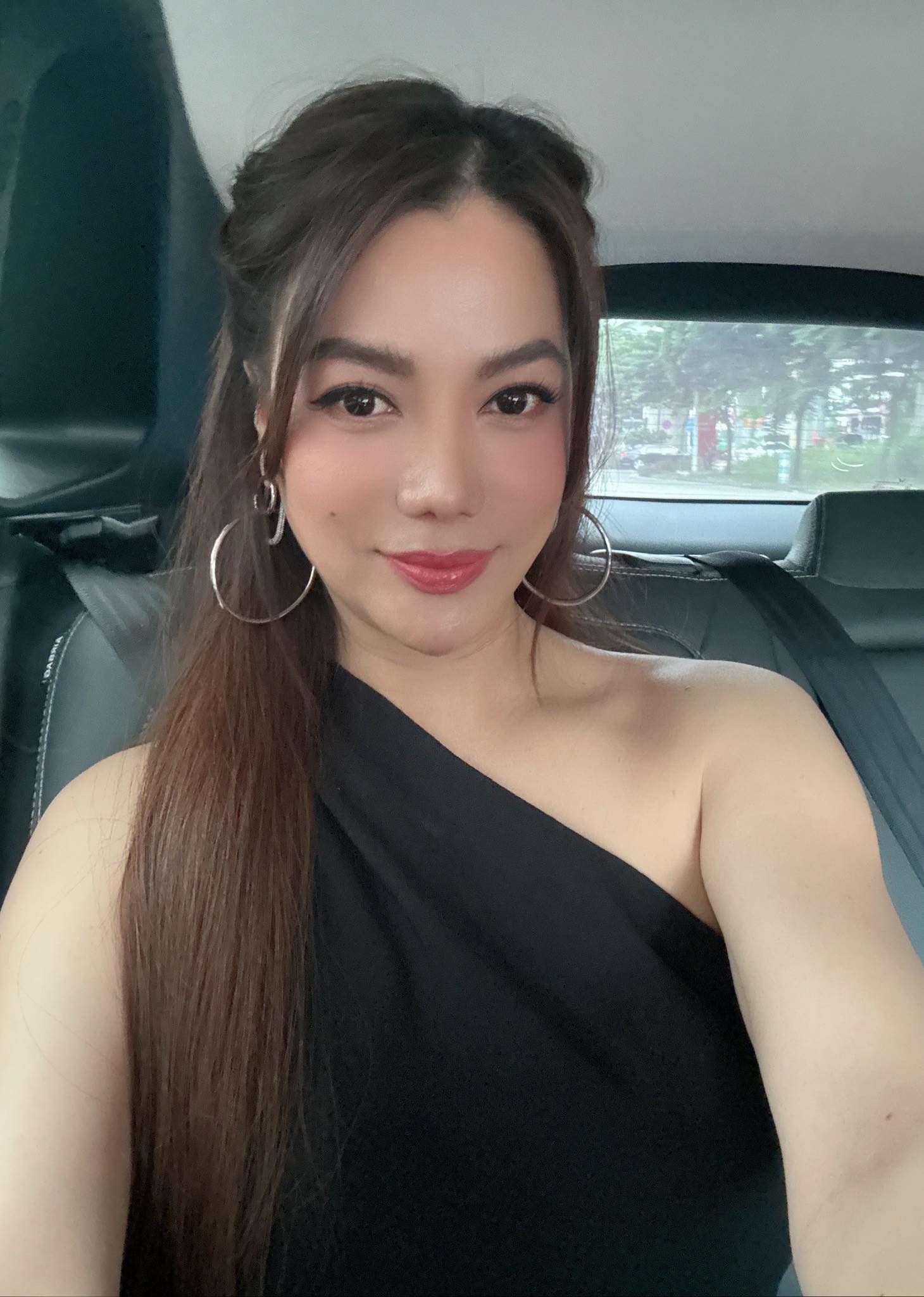 Ngoại hình trẻ trung, xinh đẹp của nữ nghệ sĩ