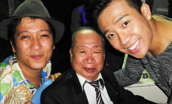 Tùng Lâm từng giàu có trong sự nghiệp nghệ thuật. Tiền chất đầy tủ của danh hài