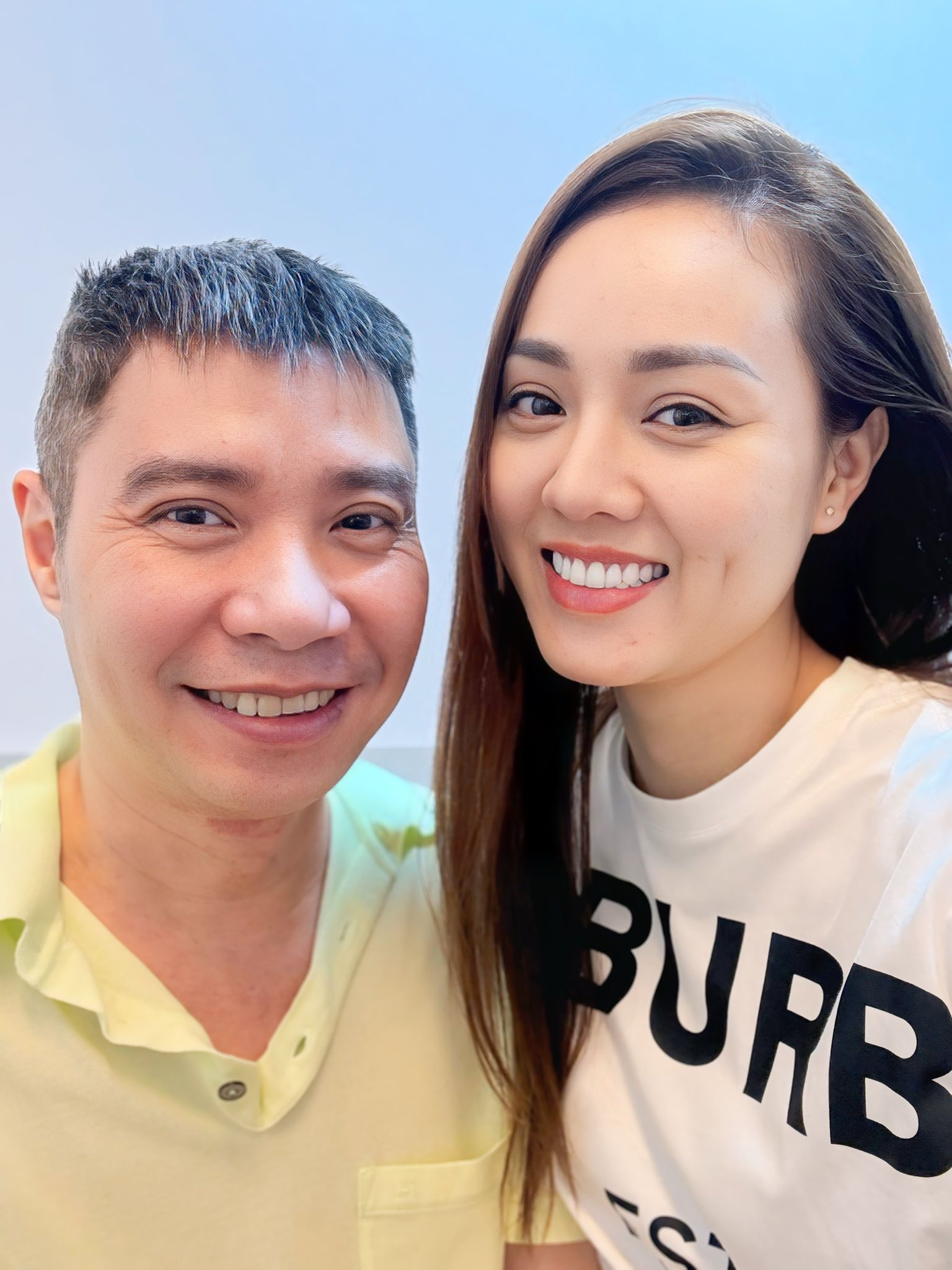 Ngọc Hà mua nệm cho chồng