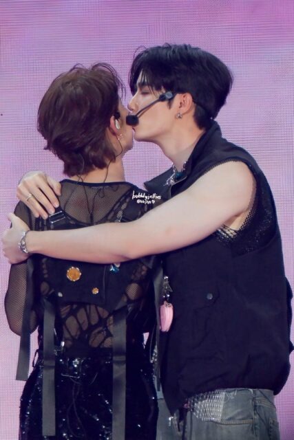 NuNew và Zee tại fan meeting