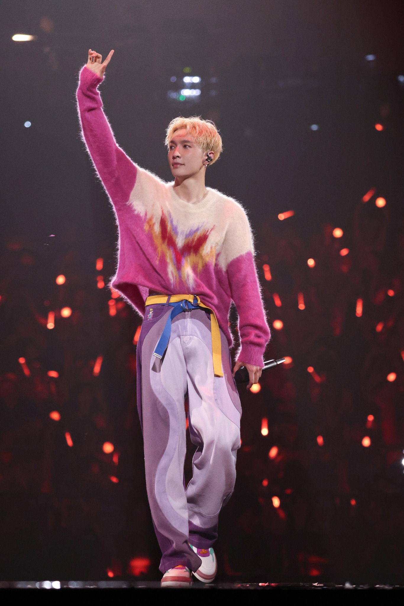 Tẩy chay mọi hoạt động có mặt ca sĩ - rapper H. đến hết 2026- Ảnh 3. Fan tức giận vì sự xuất hiện của Trương Nghệ Hưng