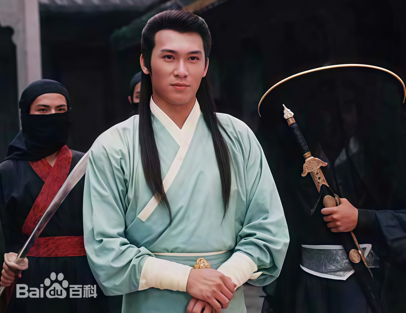 Triển Chiêu đẹp trai bậc nhất màn ảnh tử vong khi đang chơi thể thao, nhìn hình ảnh cuối cùng mà xót xa- Ảnh 5. Chân Chí Cường được mệnh danh là Triển Chiêu điển trai nhất thập niên 1990