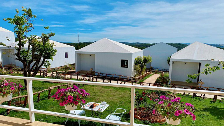 Resort sang trọng của Lý Nhã Kỳ tại Đà Lạt