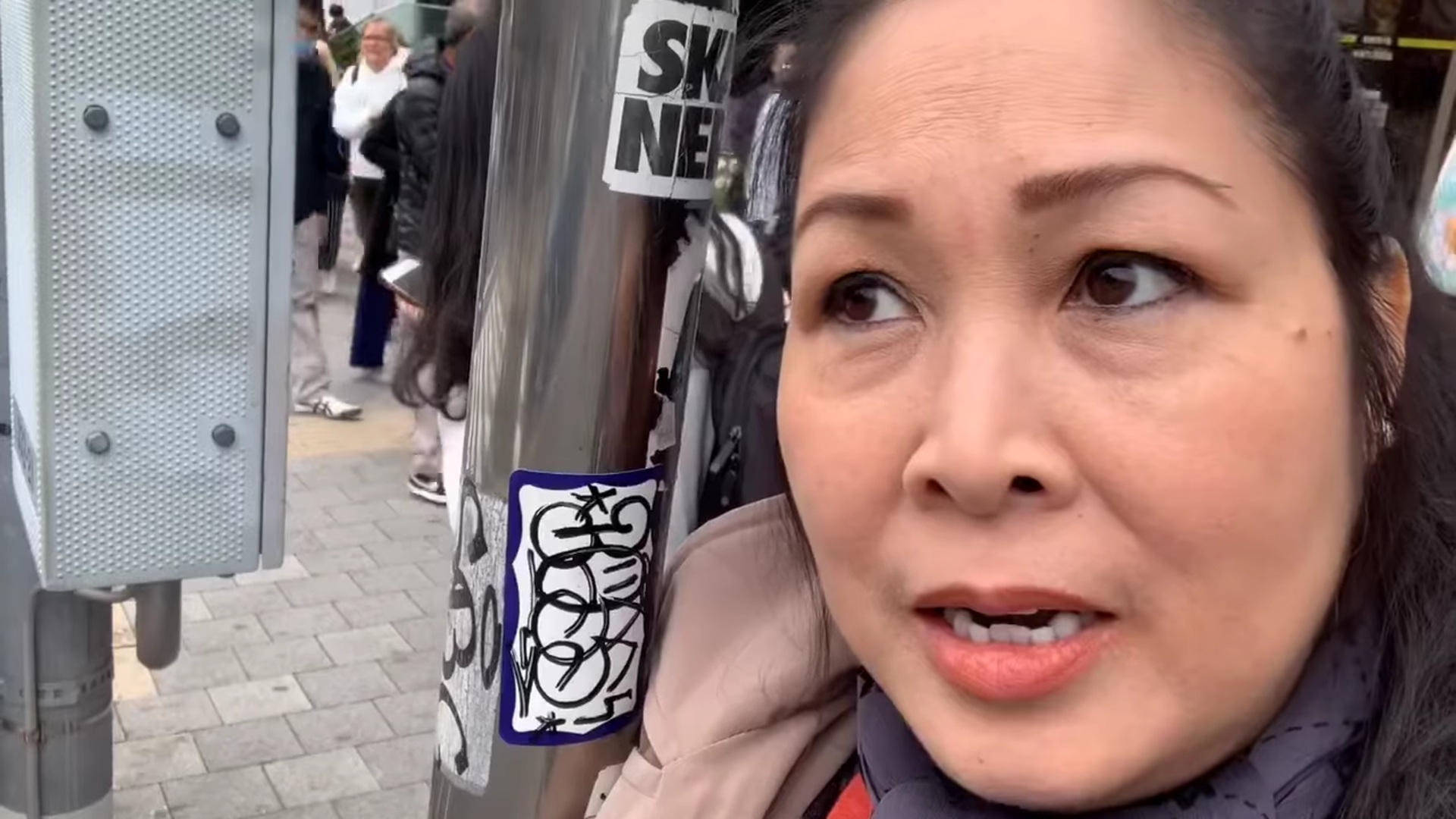 Hình ảnh NSND Hồng Vân cùng gia đình và bạn bè