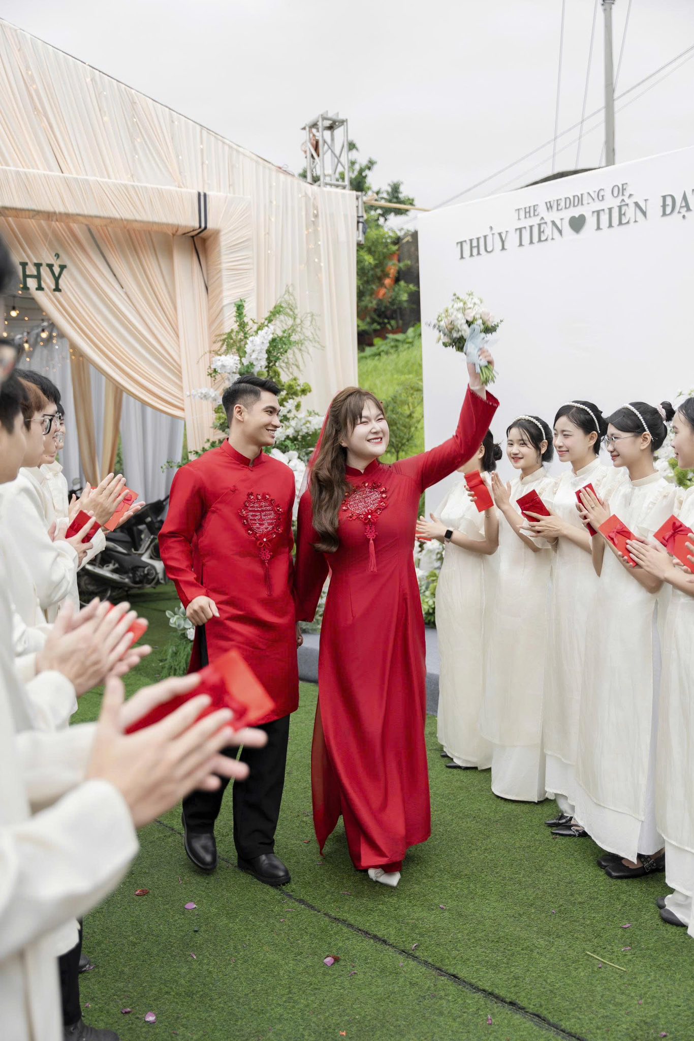 Đám hỏi của Thủy Tiên và Lê Tiến Đạt