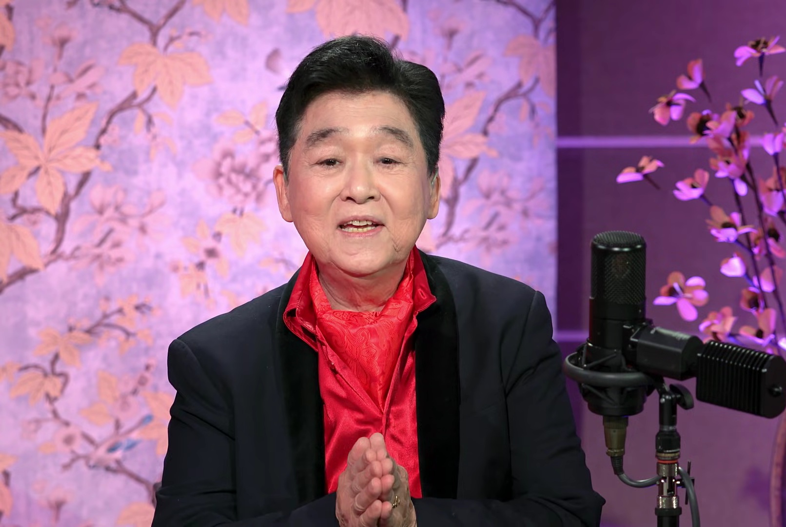 Nam ca sĩ 83 tuổi: Sang Pháp làm công nhân và thành ông chủ giàu có- Ảnh 1. Ca sĩ Thanh Phong thời trẻ