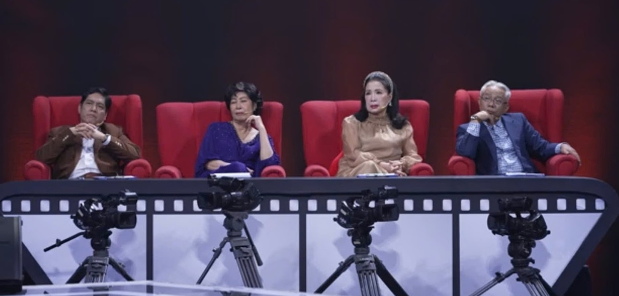 Ban giám khảo chương trình Chinh phục đam mê