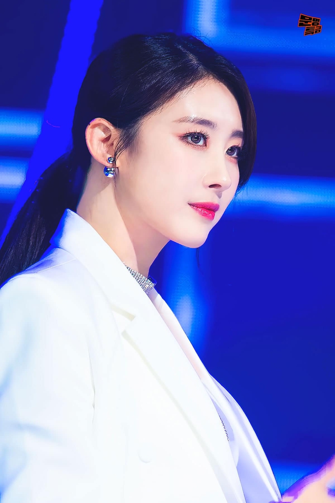 Lee Sem được cho là nhắm đến chị cả Hyuna Nghi vấn Lee Sem nhắm đến Hyuna