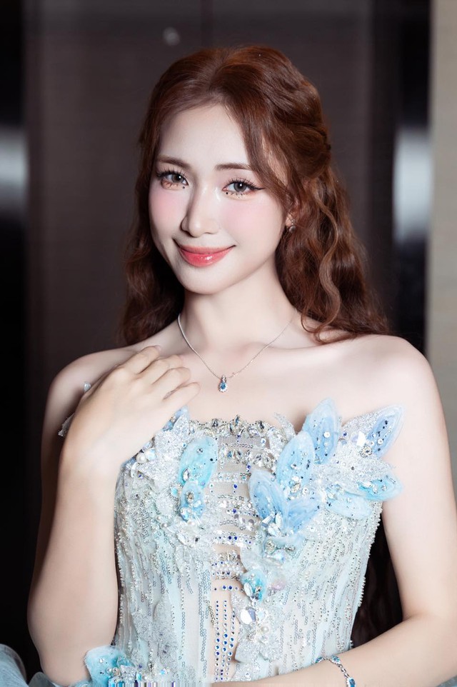 Hòa Minzy đã nhiều lần phải lên tiếng vì bị giả mạo