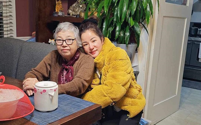 Chân dung nghệ sĩ Thúy Nga