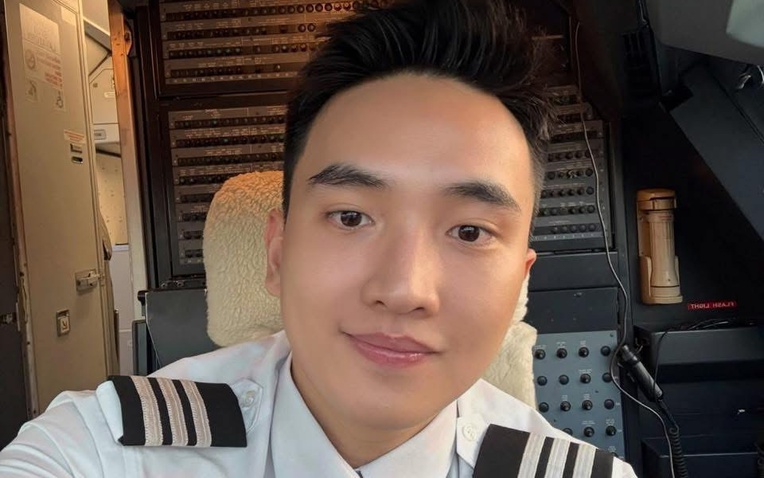 Chàng shipper quê mùa trong 'Cưới vợ cho cha' Phúc Nhân hóa thân shipper trong phim