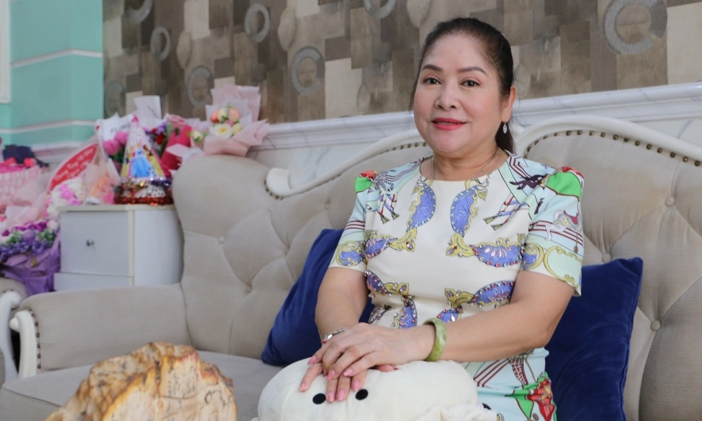 Cuộc sống sung túc của NSƯT Phượng Hằng