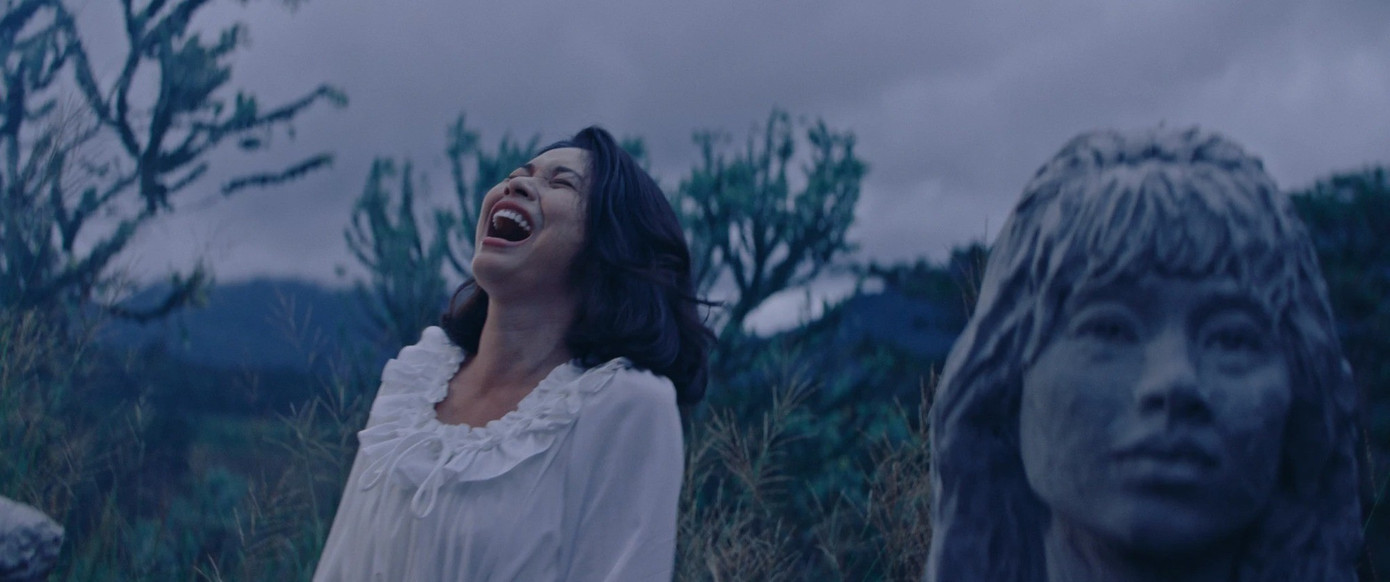 Cảnh giết người tàn bạo trong Trái tim què quặt