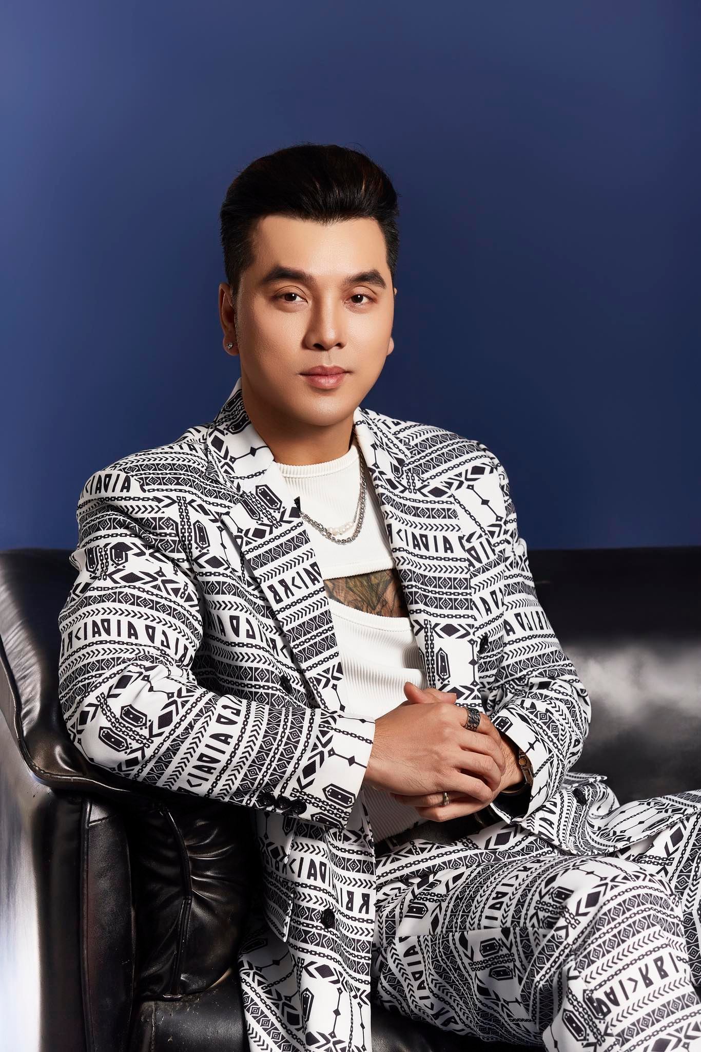 USB Tri Kỷ của Ưng Hoàng Phúc