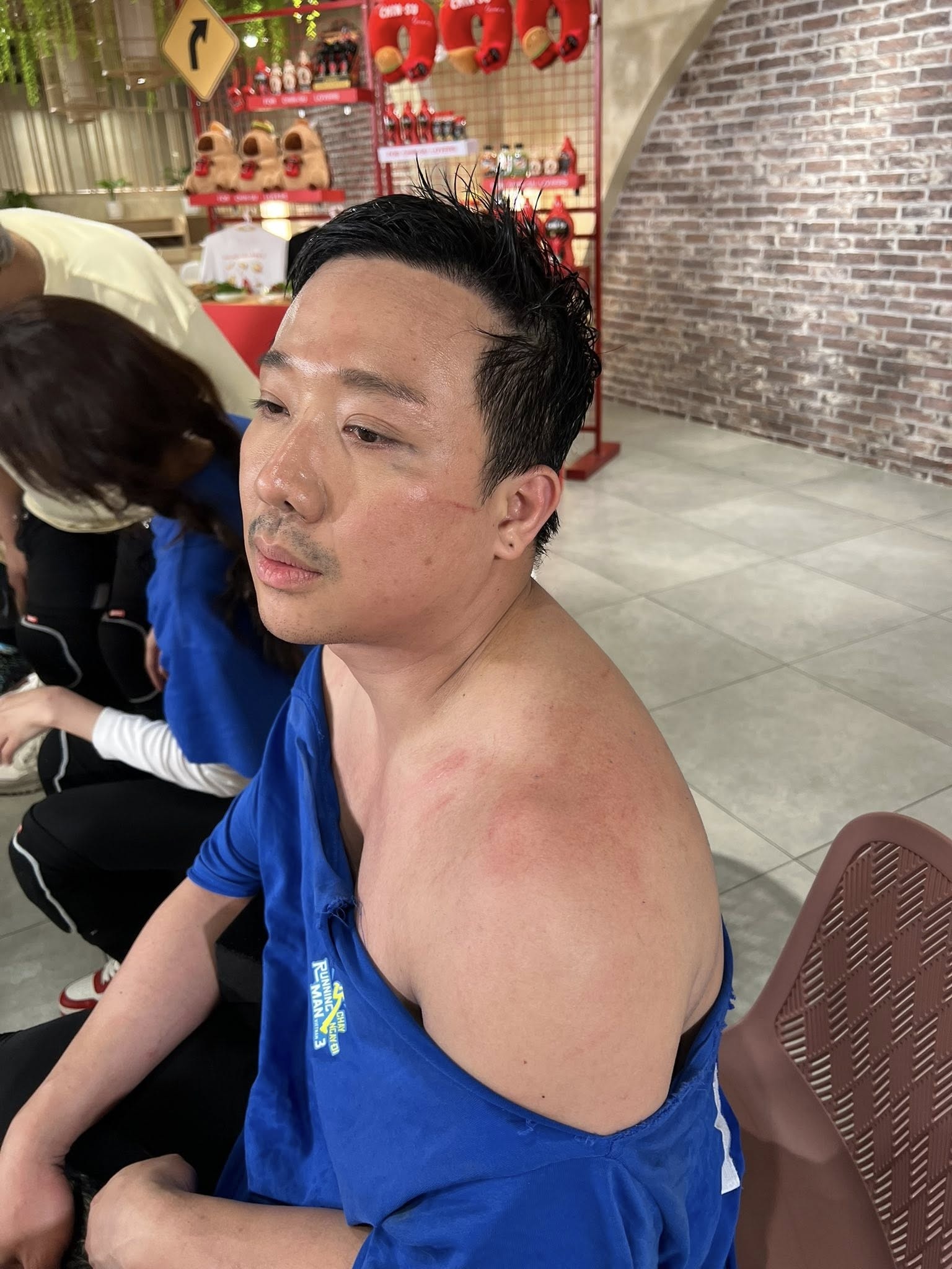 Trấn Thành sập nguồn? - Ảnh 2. Trấn Thành tập trung trong công việc