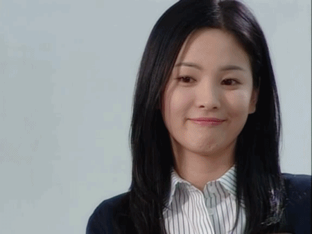 Đôi mắt long lanh, nụ cười rạng rỡ Đôi mắt long lanh, nụ cười rạng rỡ