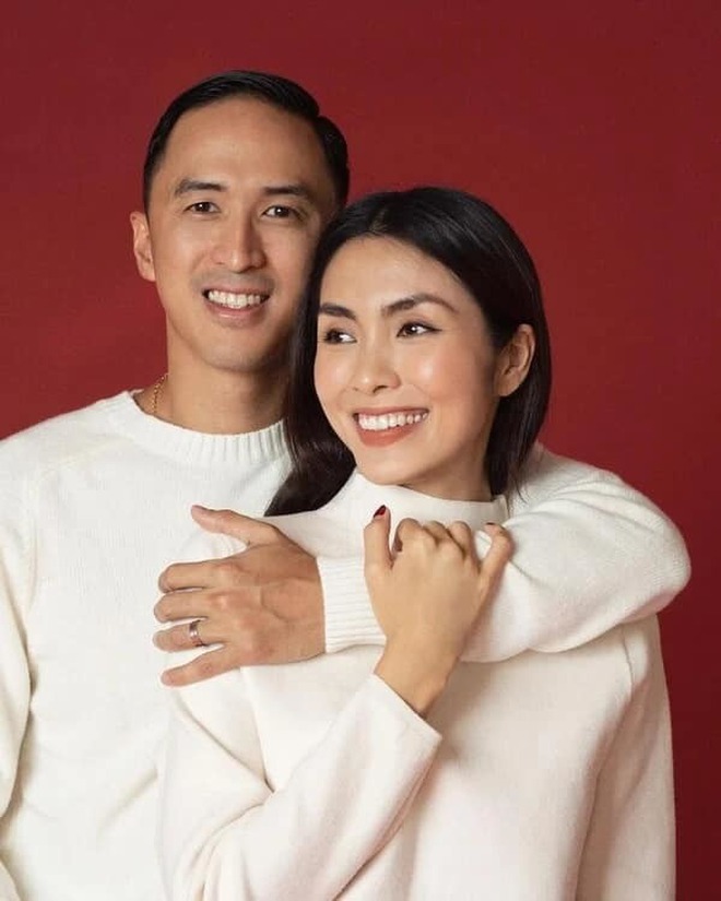 Biệt thự dát vàng góc khác