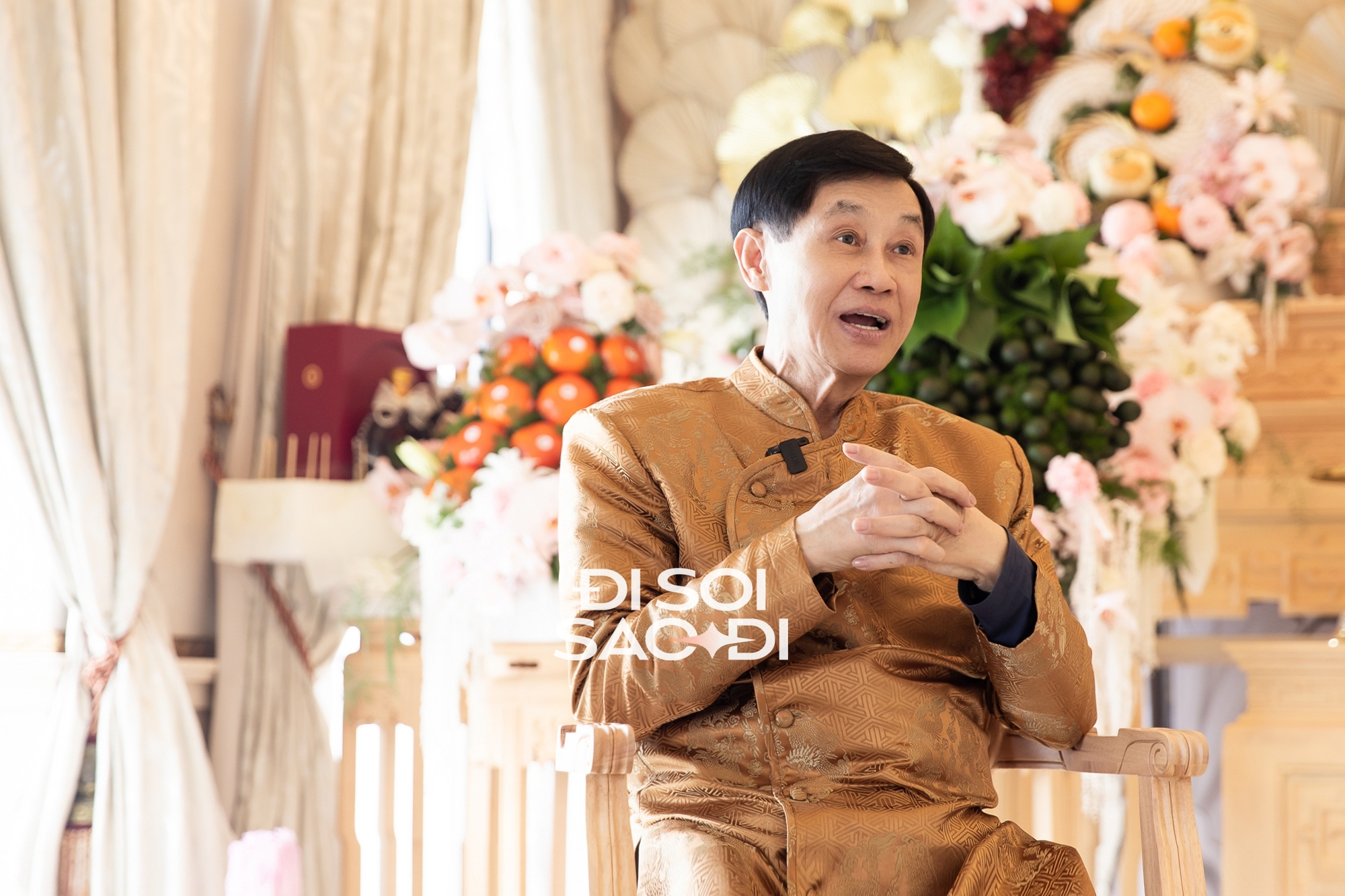 Tỷ phú Johnathan Hạnh Nguyễn Tỷ phú Johnathan Hạnh Nguyễn