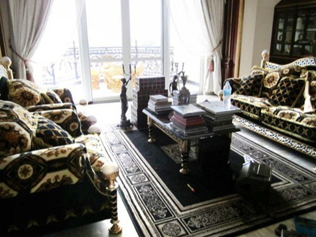 Phóng sự Hàn Quốc về biệt thự dát vàng